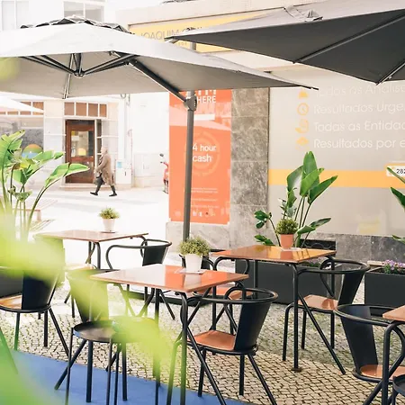 Ptm Downtown Hostel&suites * Portimão