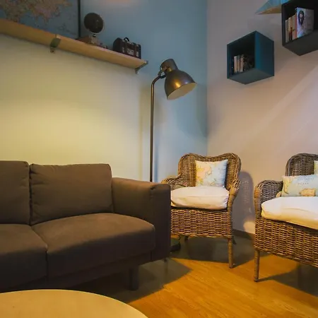 Ptm Downtown Hostel&suites * 波尔蒂芒