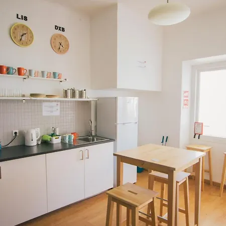 旅馆 Ptm Downtown Hostel&suites