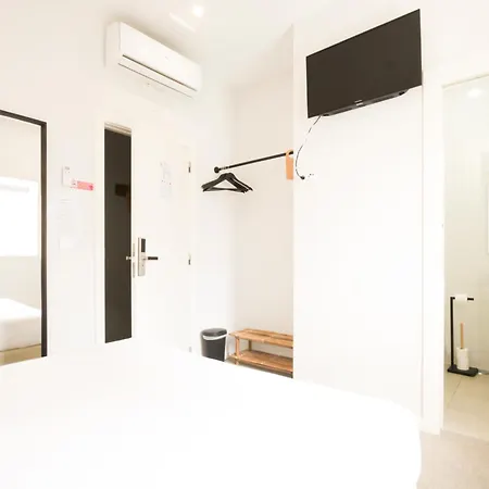 Ptm Downtown Hostel&suites * Portimão